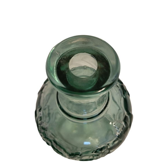 Great Canadian Bottle Large Maple Leaf Design with other Florals incl. Stopper - Picture 3 of 7